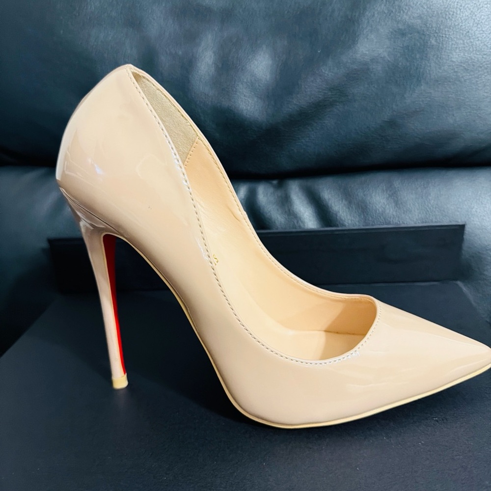 Christian Louboutin So Kate 120 Nude Patent Heels – Brand New, No Box - Picture 4 of 5